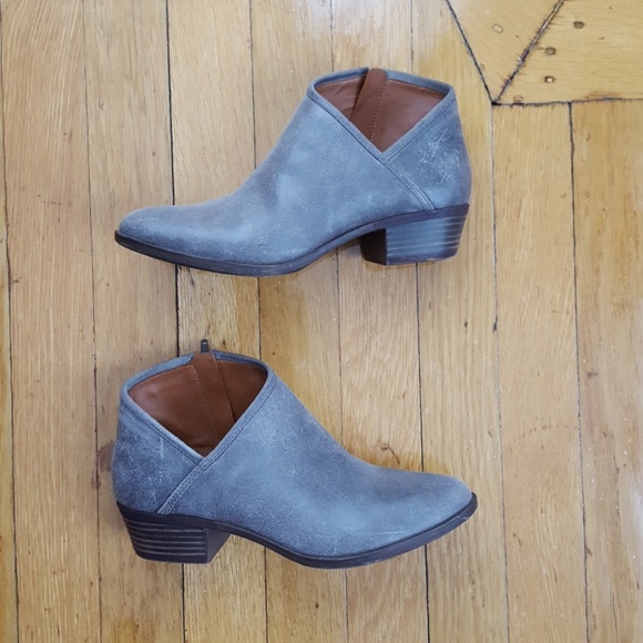 Lucky Brand Shoes - Lucky Brand  Brekke Ankle Boots Gray size 9 W